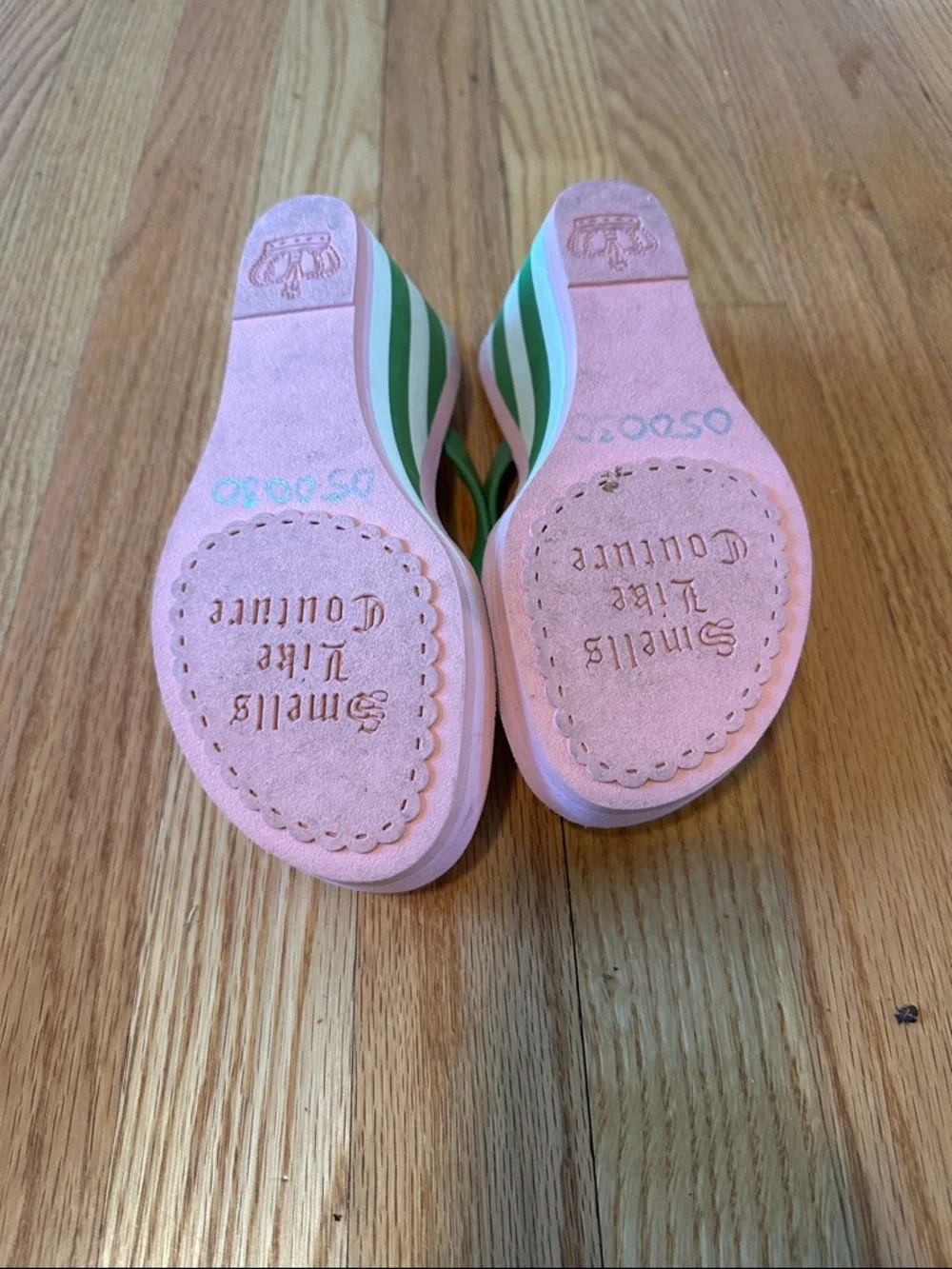 Juicy Couture Pink and Green Logo Accent Flip Flops - Picture 3 of 3